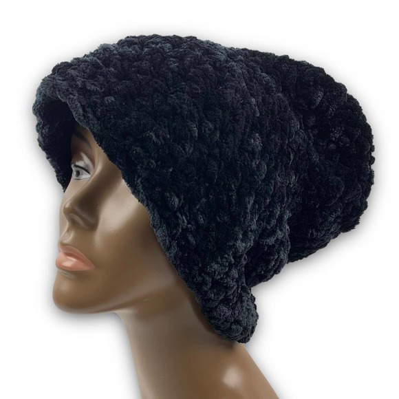 Hand made crochet black velour oversized beanie winter hat - Picture 12 of 12